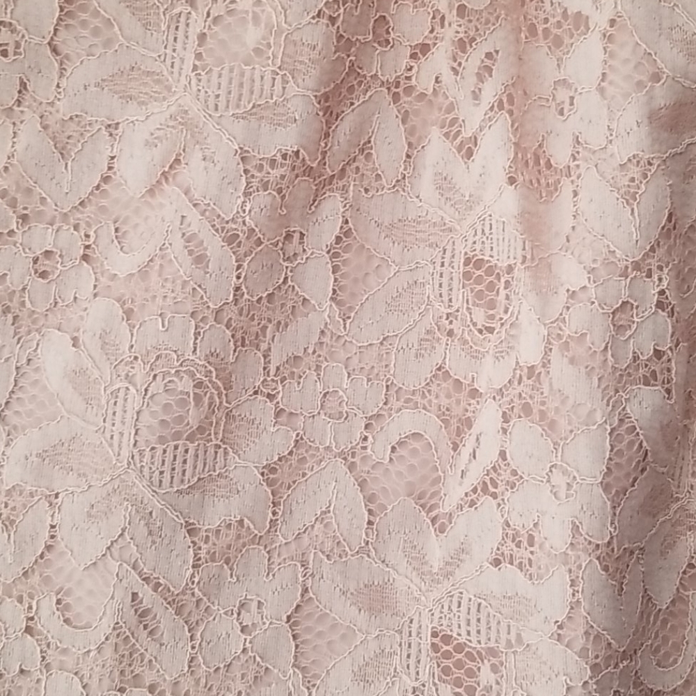 Dress - Picture 3 of 4